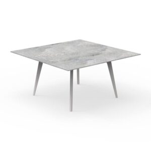 CLEOSOFT//ALU 150×150 DINING TABLE