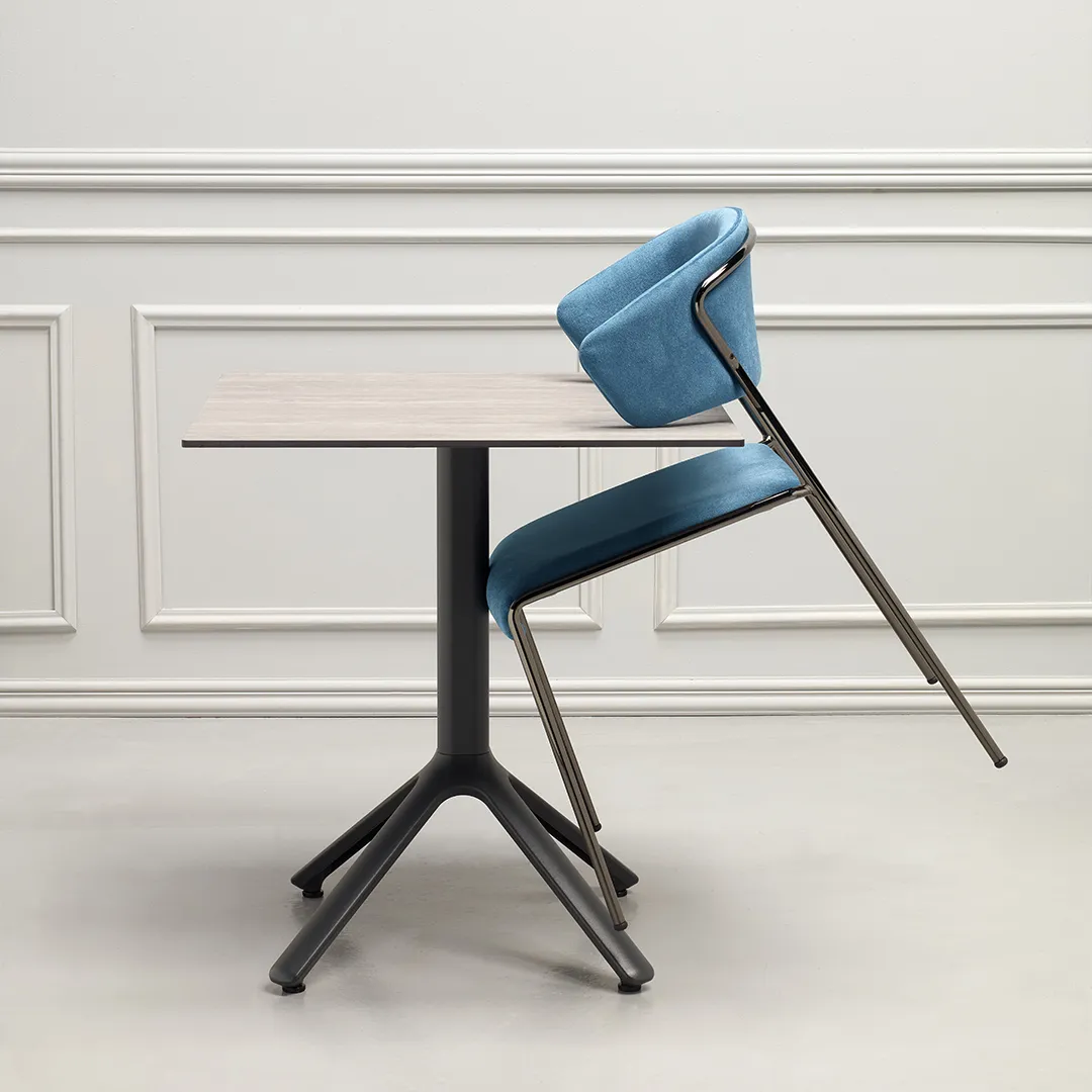 Lisa armchair – view 5