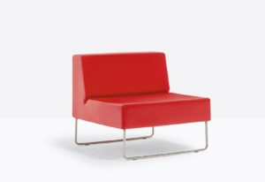 HOST LOUNGE 790