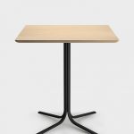 Atal Bistrot Table