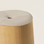 p.o.v. stool 373 459 – view 3