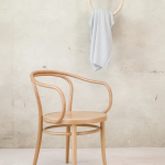 30 armchair 321 030 – view 2