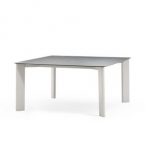 PLINTO TABLE