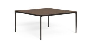 LEAF 150×150 DINING TABLE
