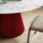 Plissé Table – view 2