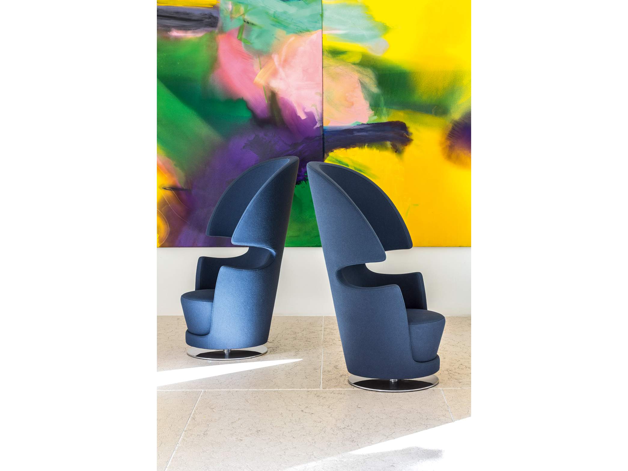 Folies Bergere armchair – view 2