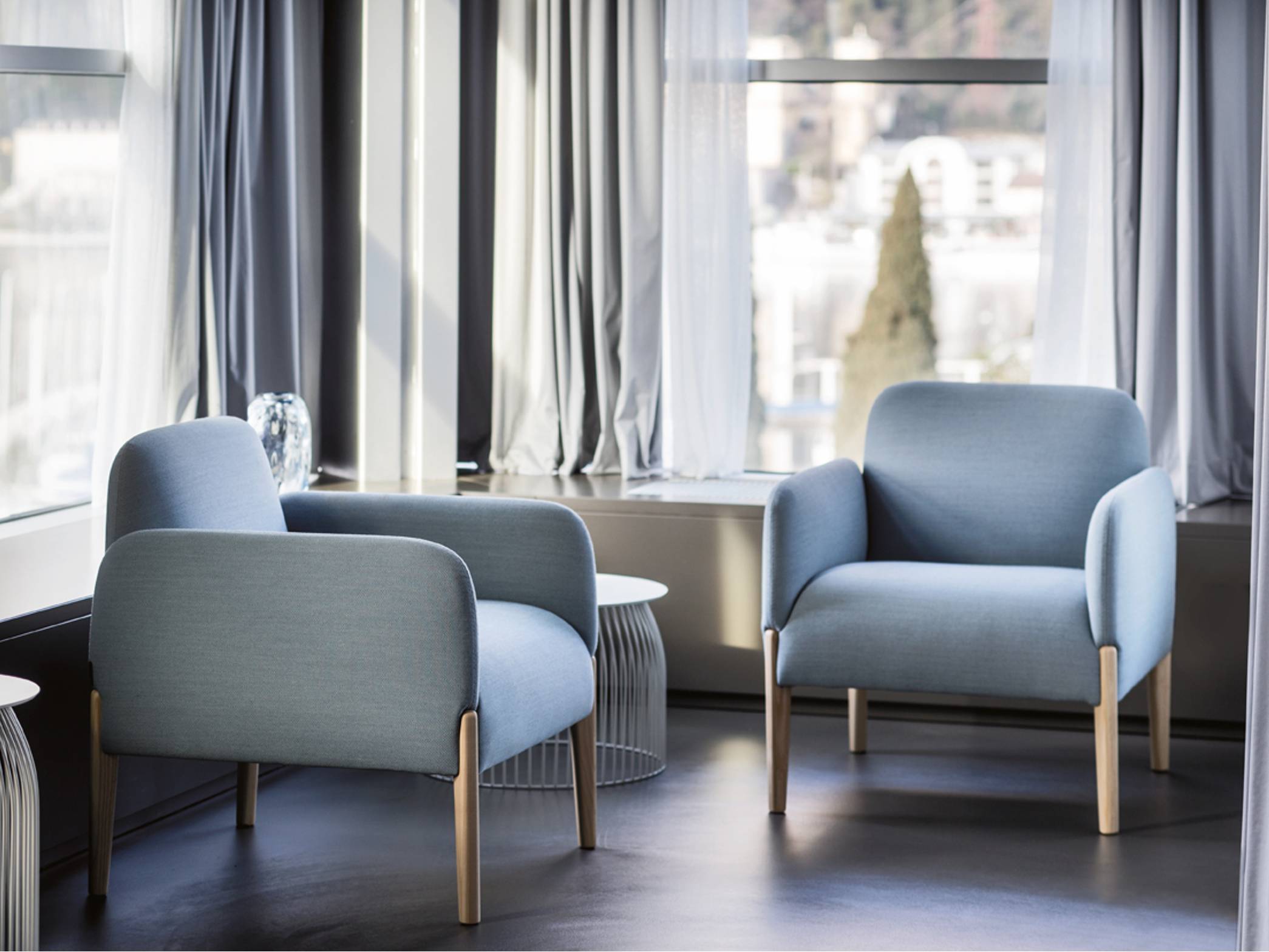 Join small armchair – view 2