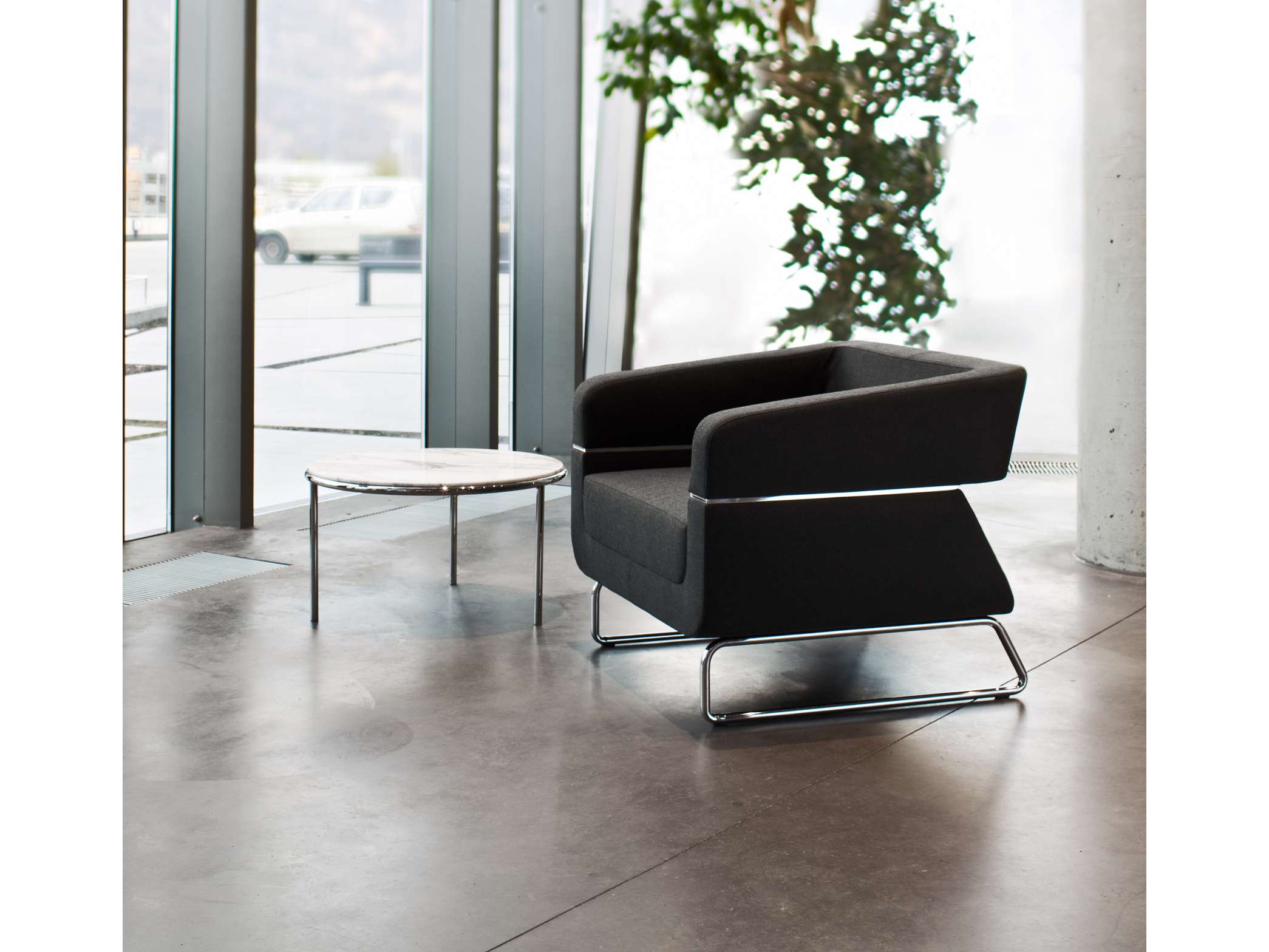 Matrix armchair – view 2