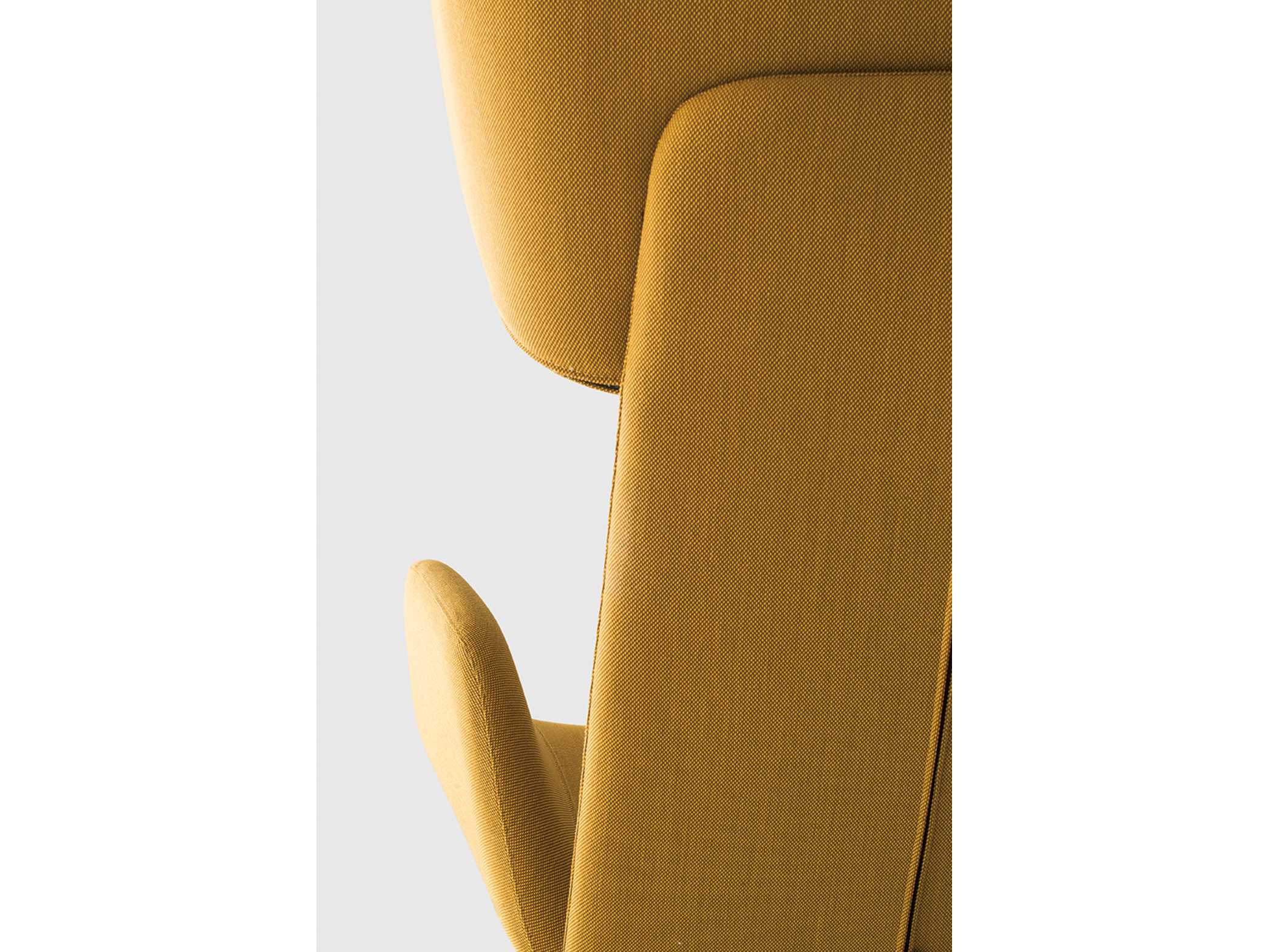Myplace armchair – view 5