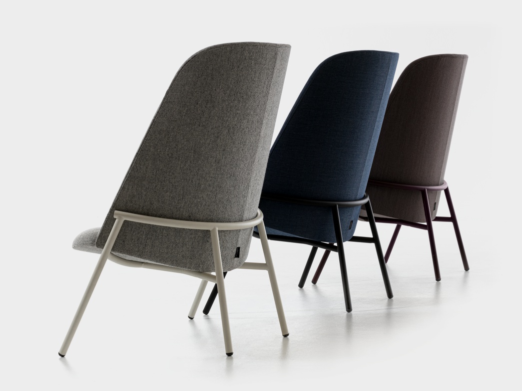 Phar Lap armchair – view 2