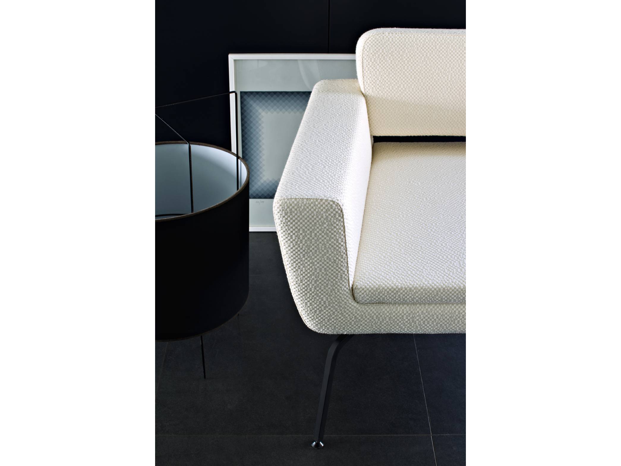 Serie 50 small armchair – view 3