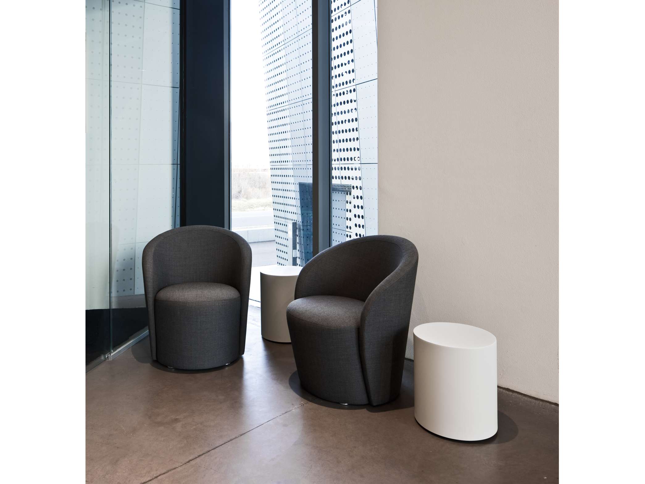 Speak easy small armchair – view 2