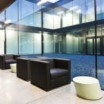 Status armchair – view 2