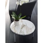 Up coffee table – view 2