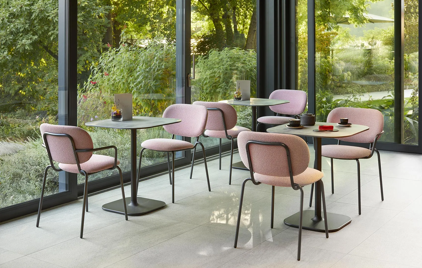 Si-Si Bold armchair – view 5