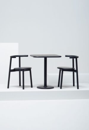 SOLO TABLE