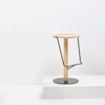 UNCINO STOOL