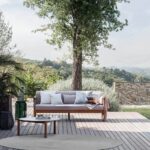 LODGE COFFEE TABLE – view 3