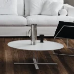 Più Table – view 3