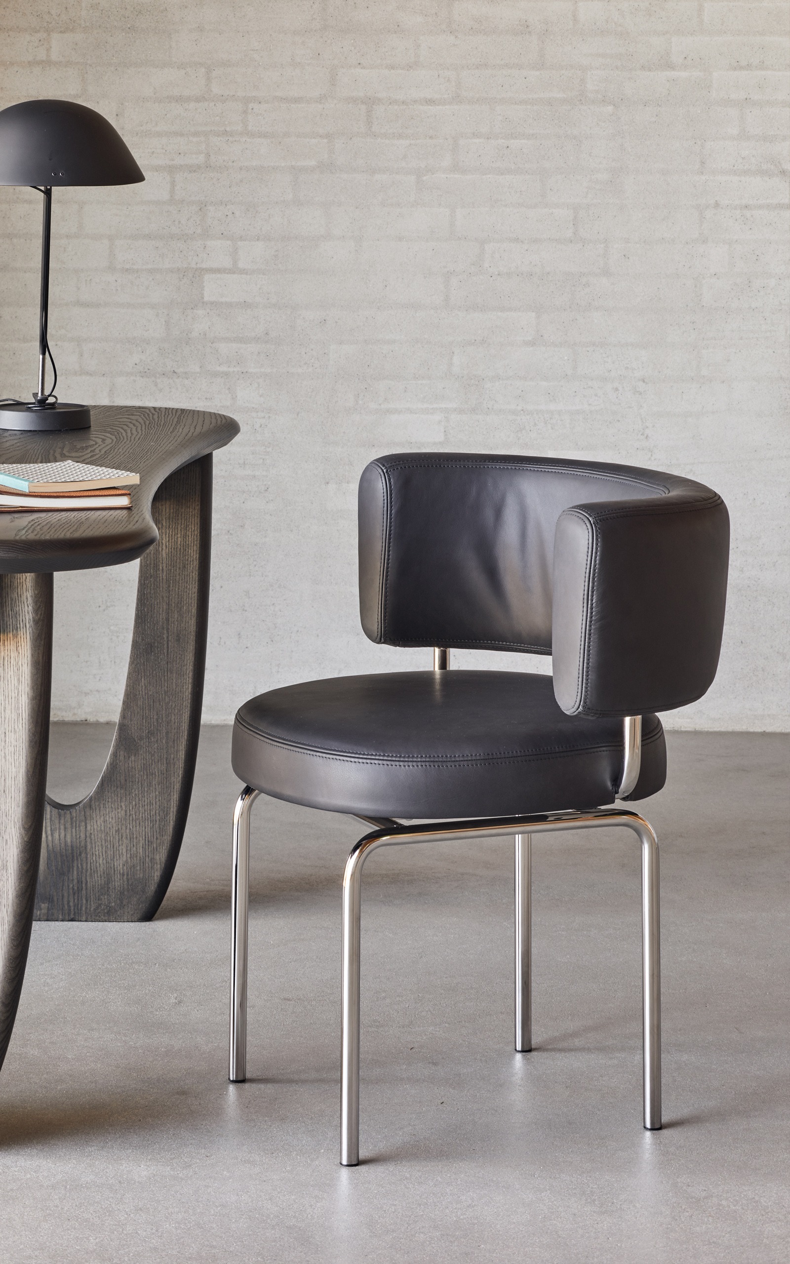 Oso Chair – view 2