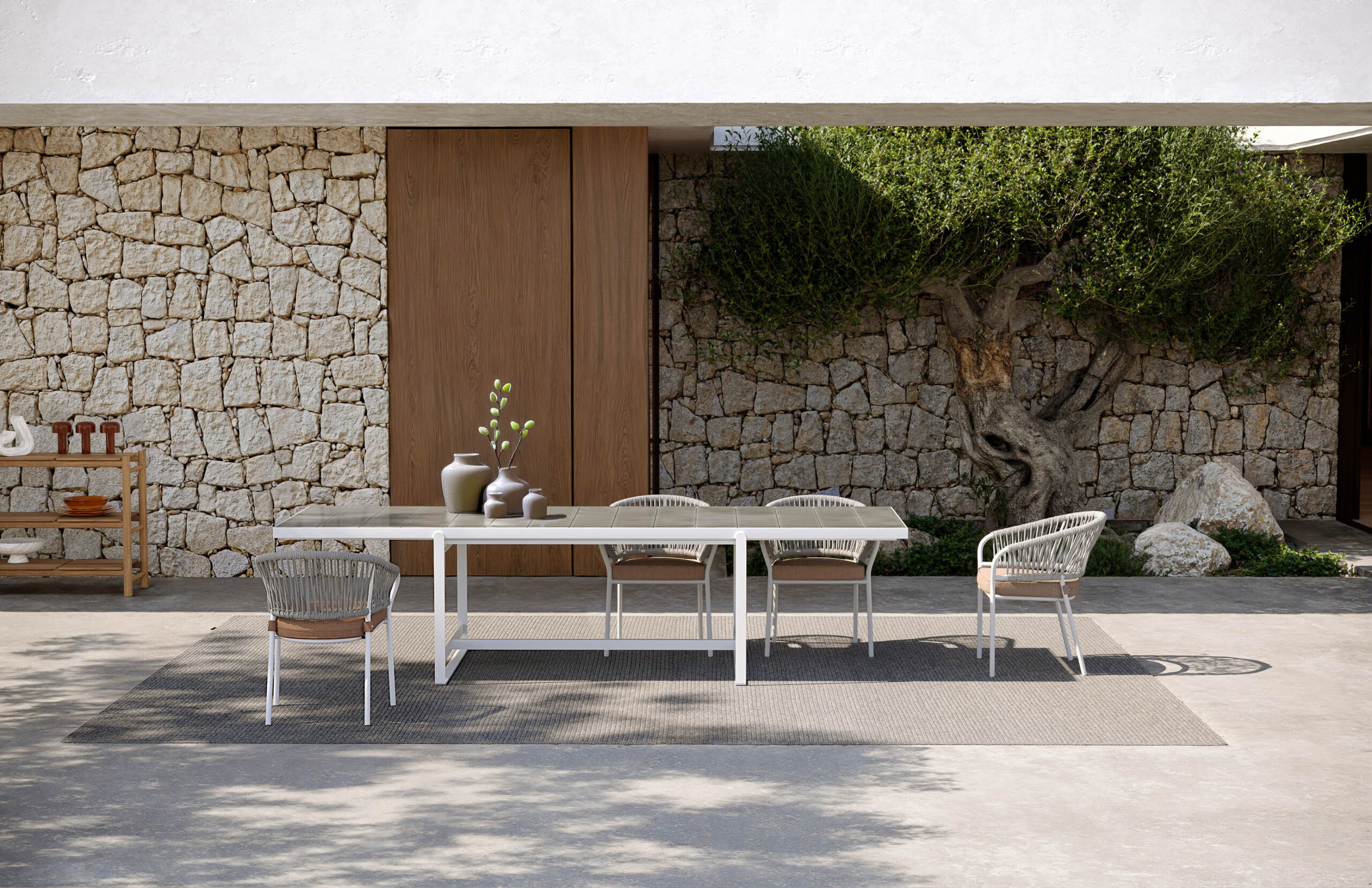 Capri 300 – view 2