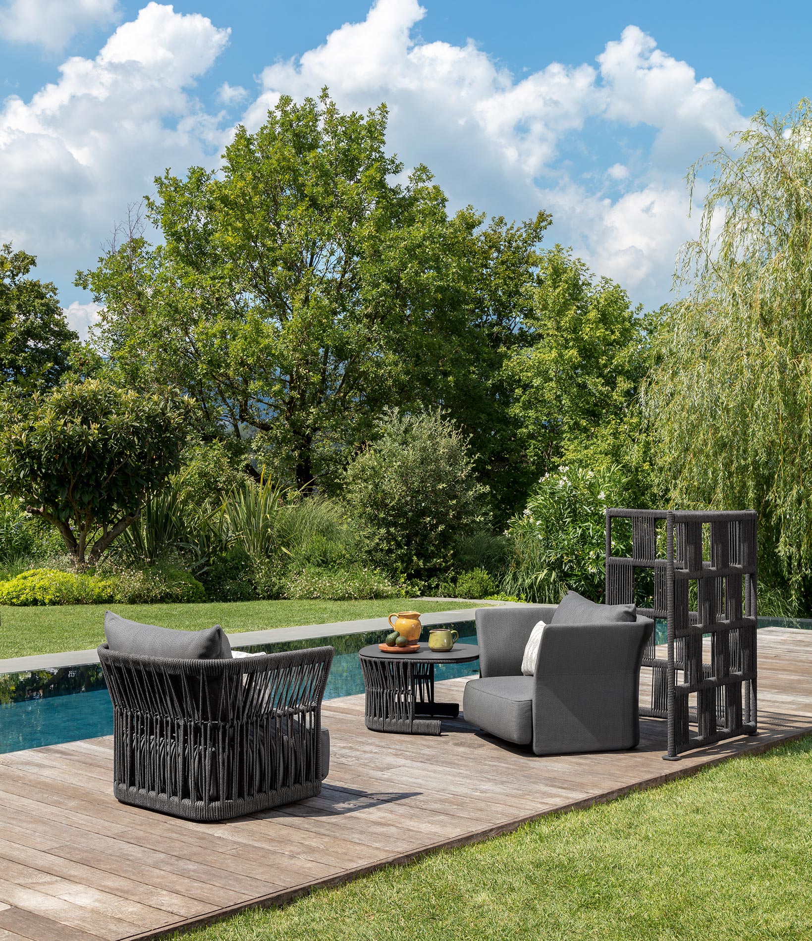 Cliff Lounge Armchair – view 3