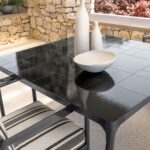Nalu dining table 150×150 – view 3