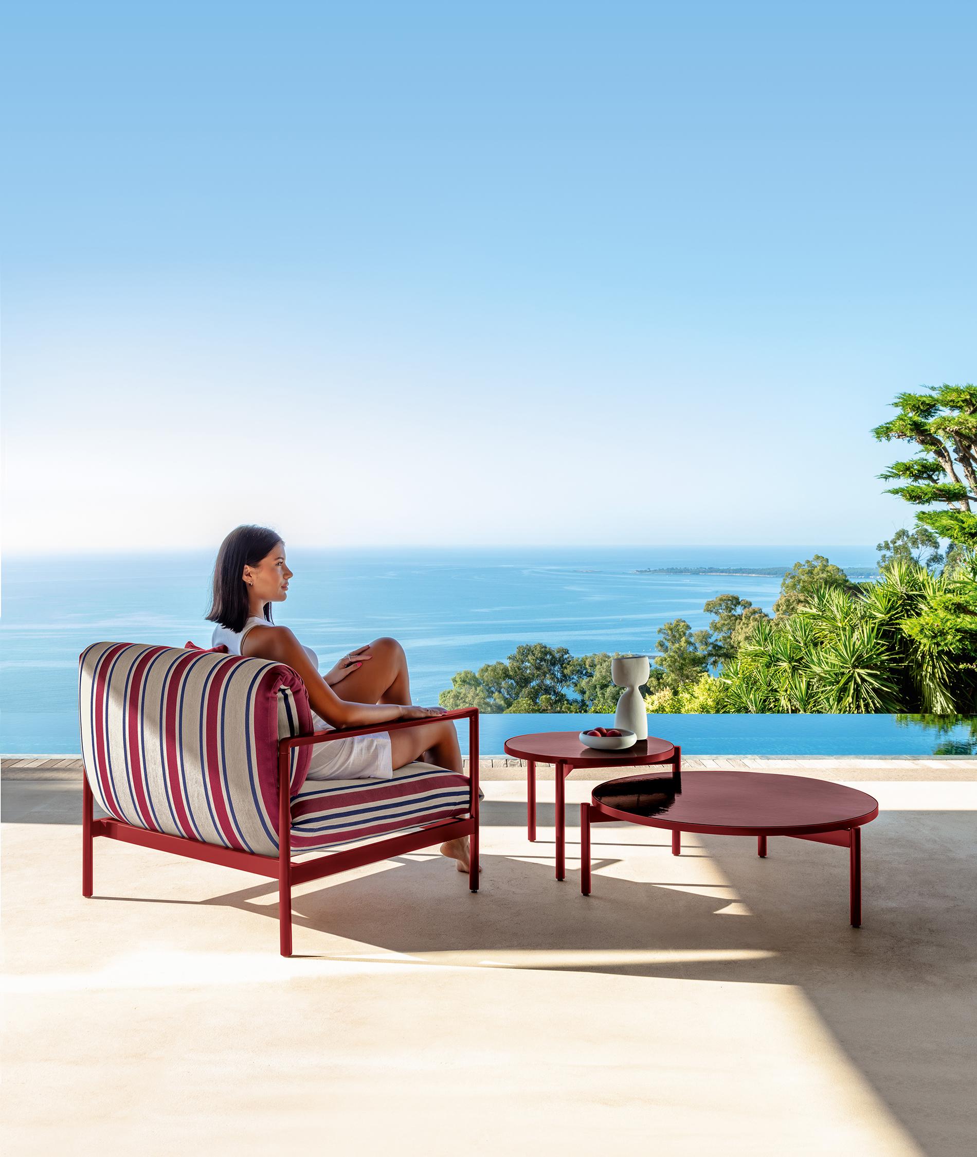 Nalu coffee table D67 – view 2