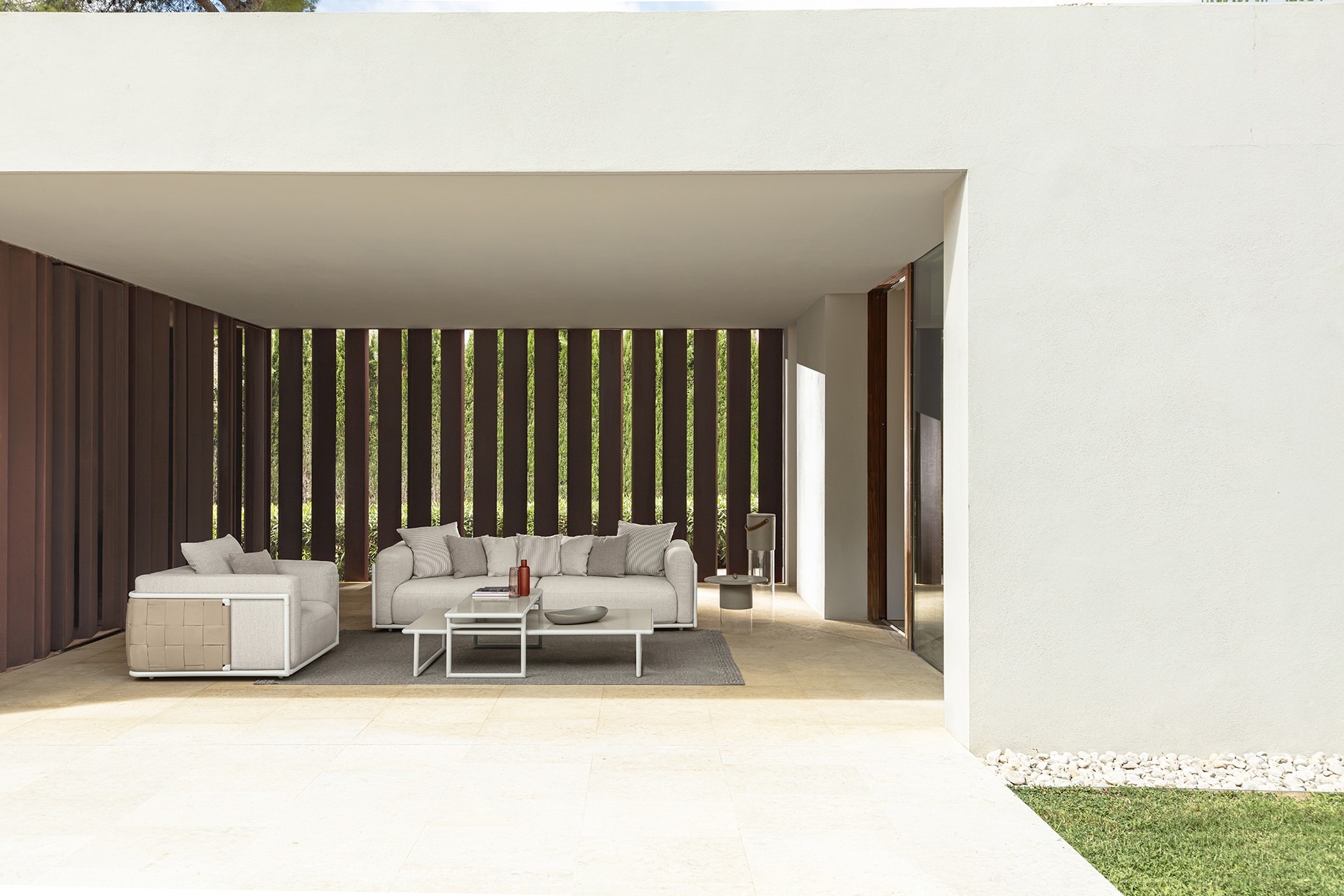 Tressé Living Armchair – view 2