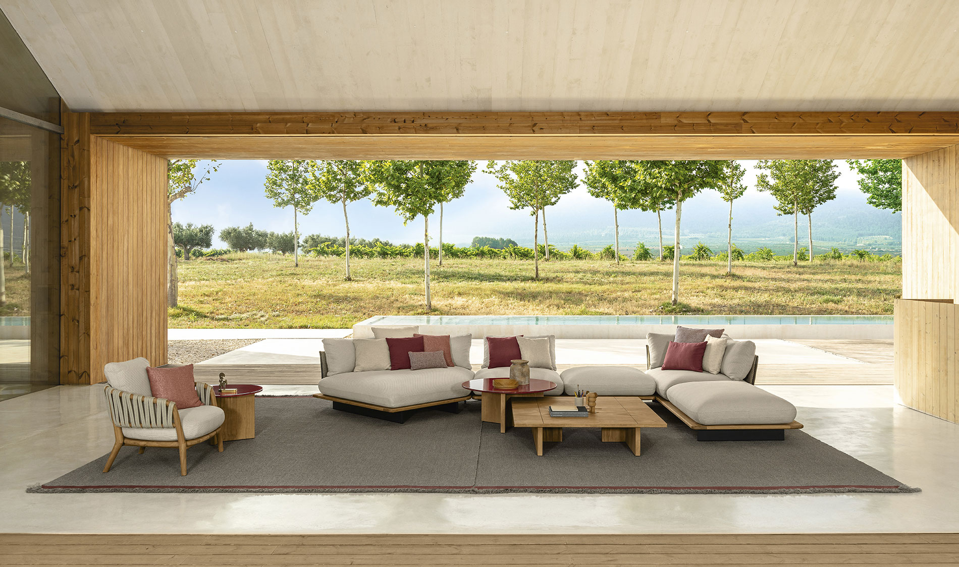 Venice Lounge chair – view 2