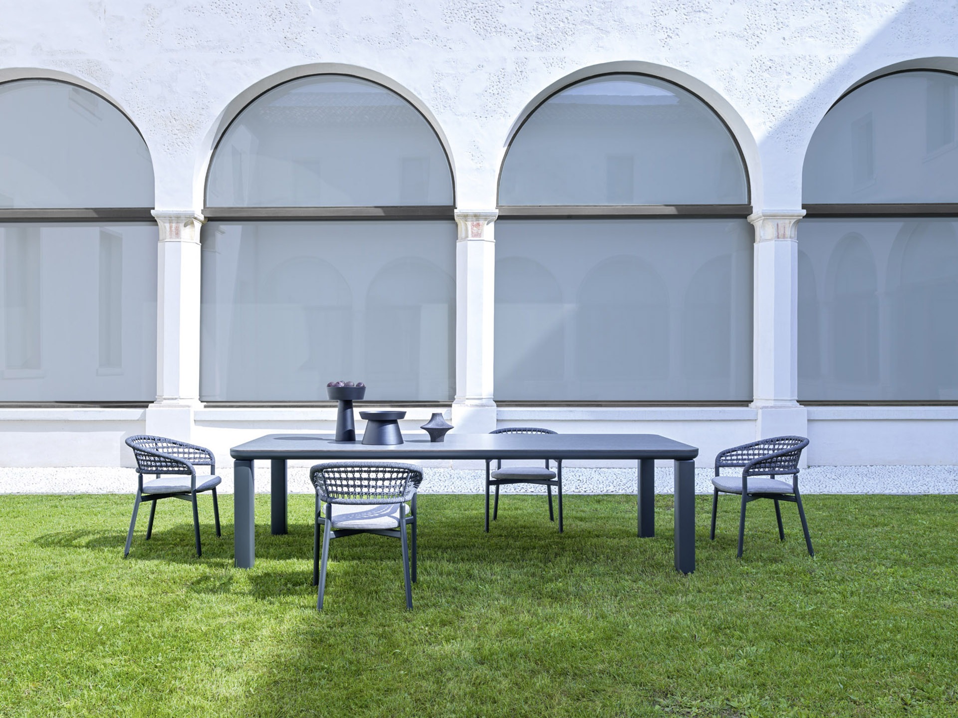 PLINTO Dining armchair – view 3