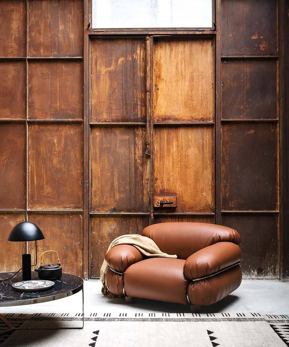 Tacchini Sesann Armchair – view 2