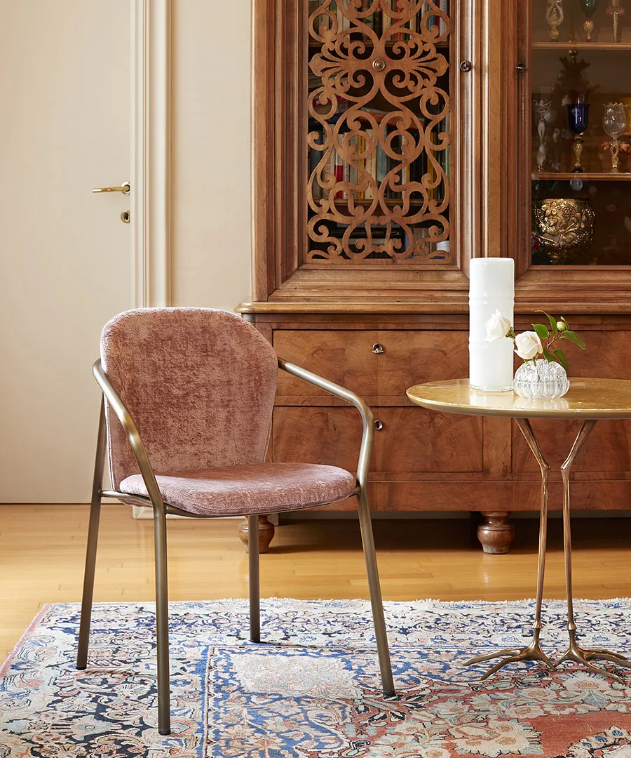 Finn armchair – view 3