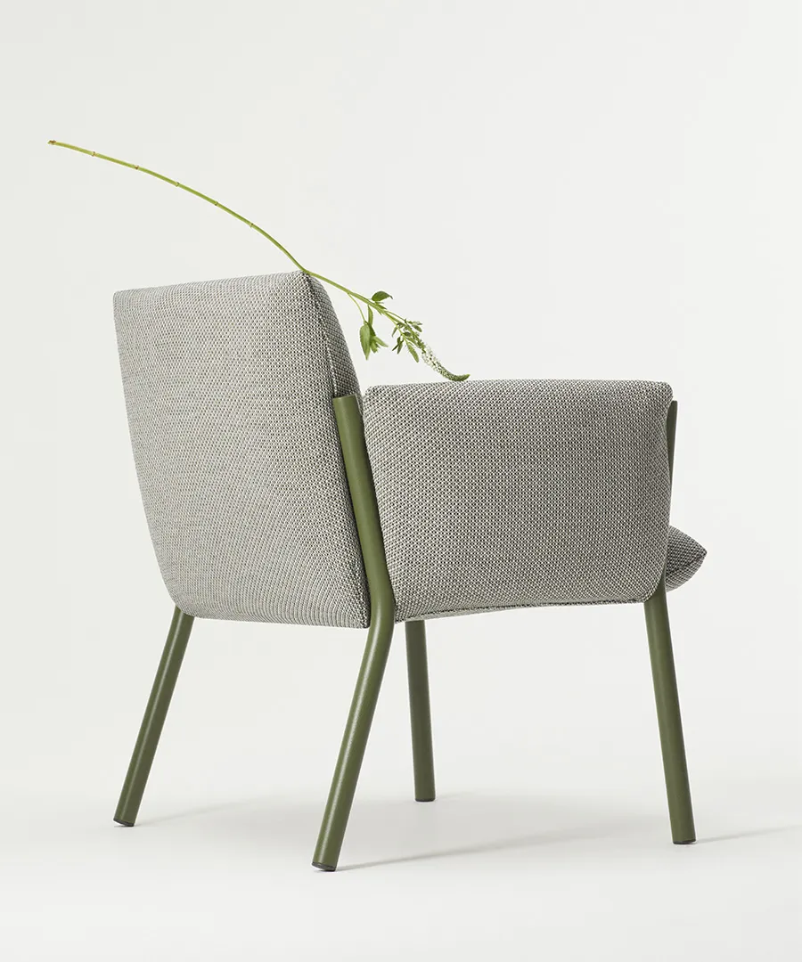 Brezza Lounge Armchair – view 4