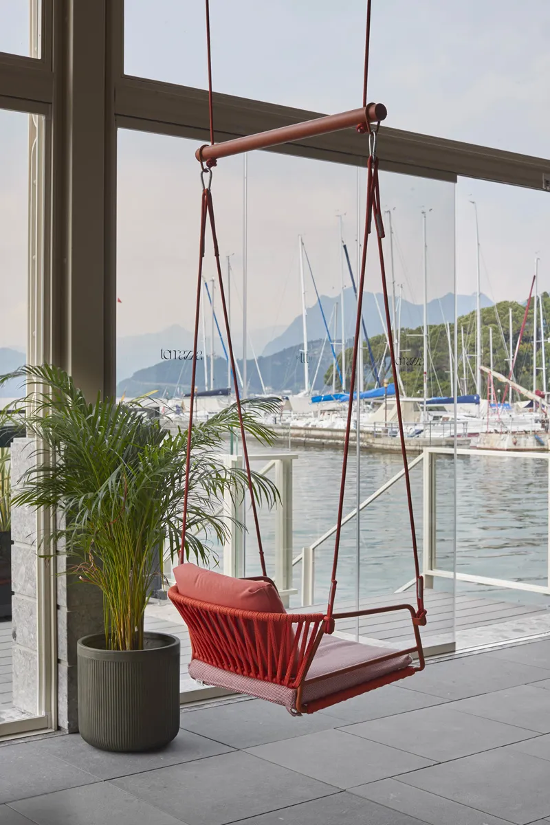 Lisa Swing – view 4