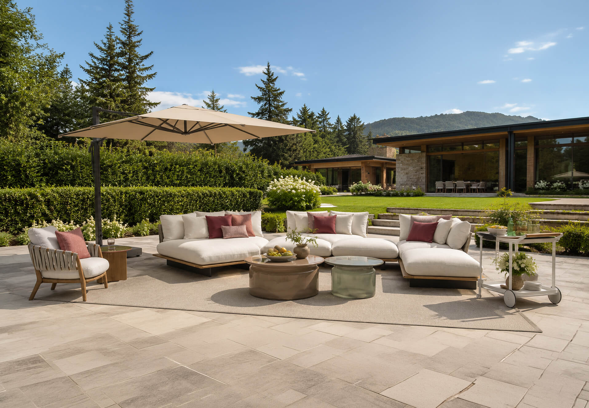 outdoor-featured-image-expanded