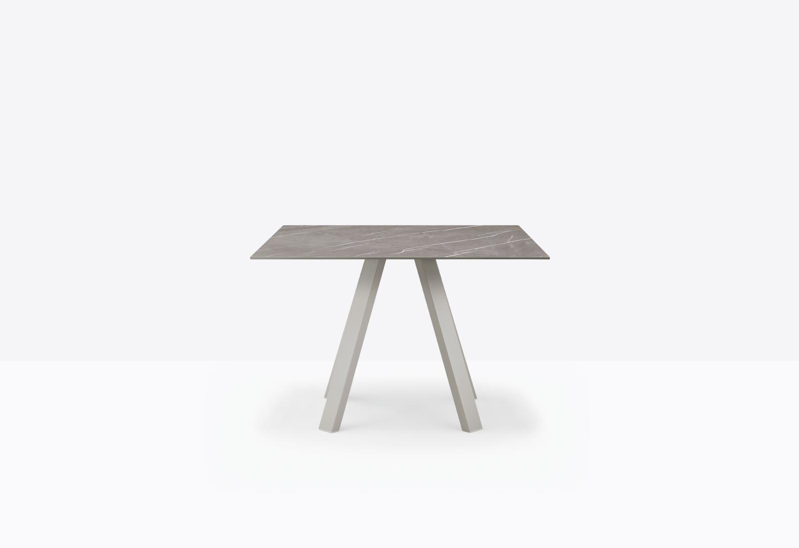 arki-table ark5/2 square outdoor